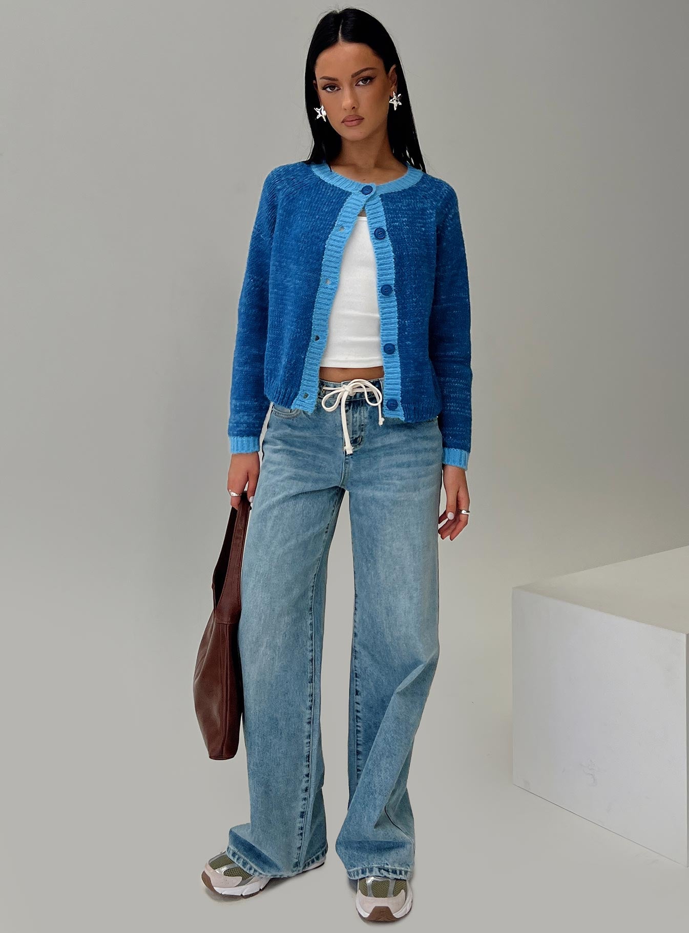 Oak Meadow Cardigan Blue - Image 8