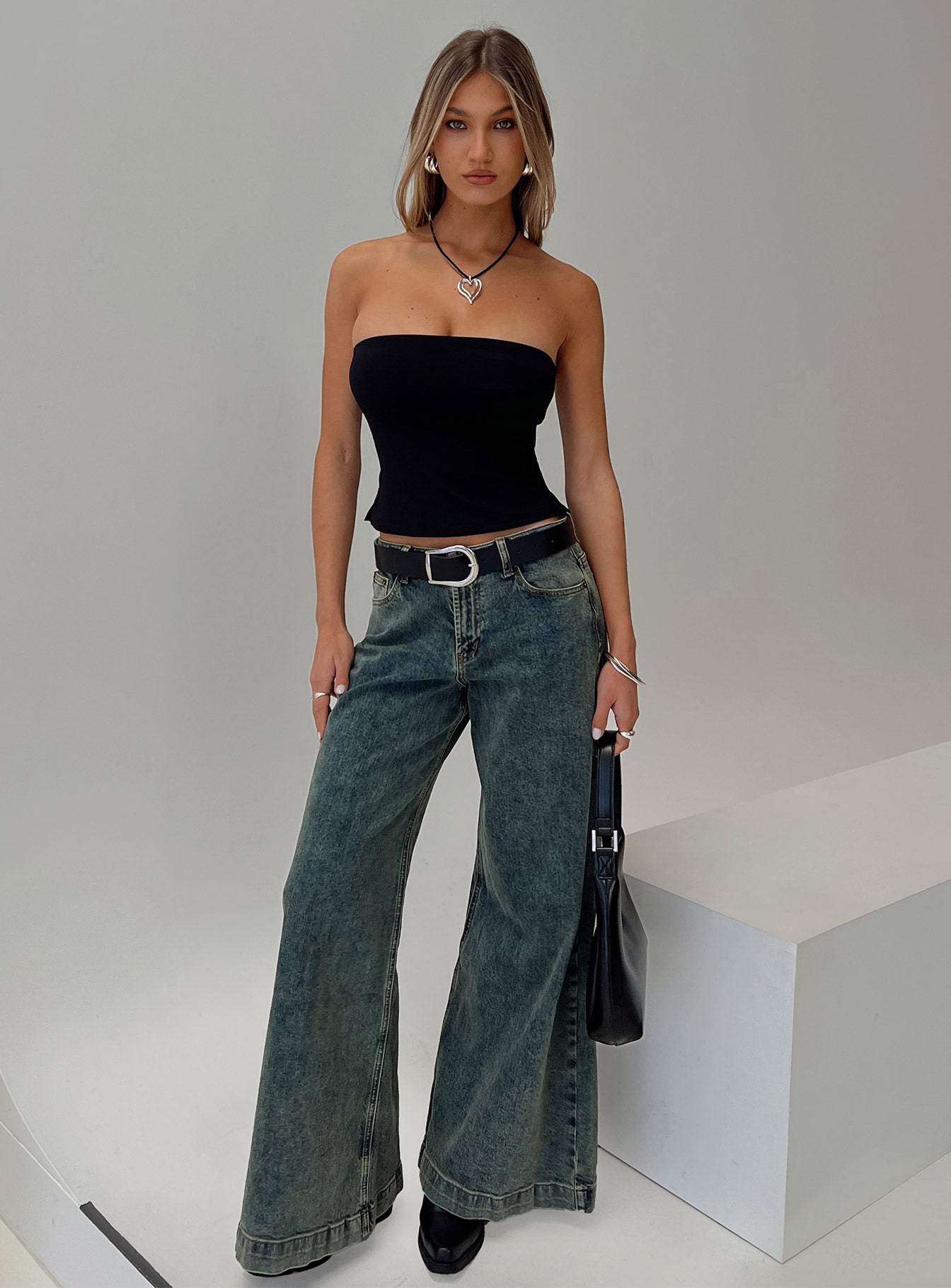 Aurorah Strapless Top Black - Image 8