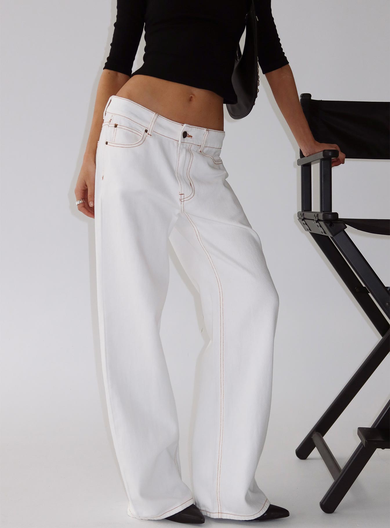 Top Model Low Rise Straight Leg Jeans Porcelain - Image 8