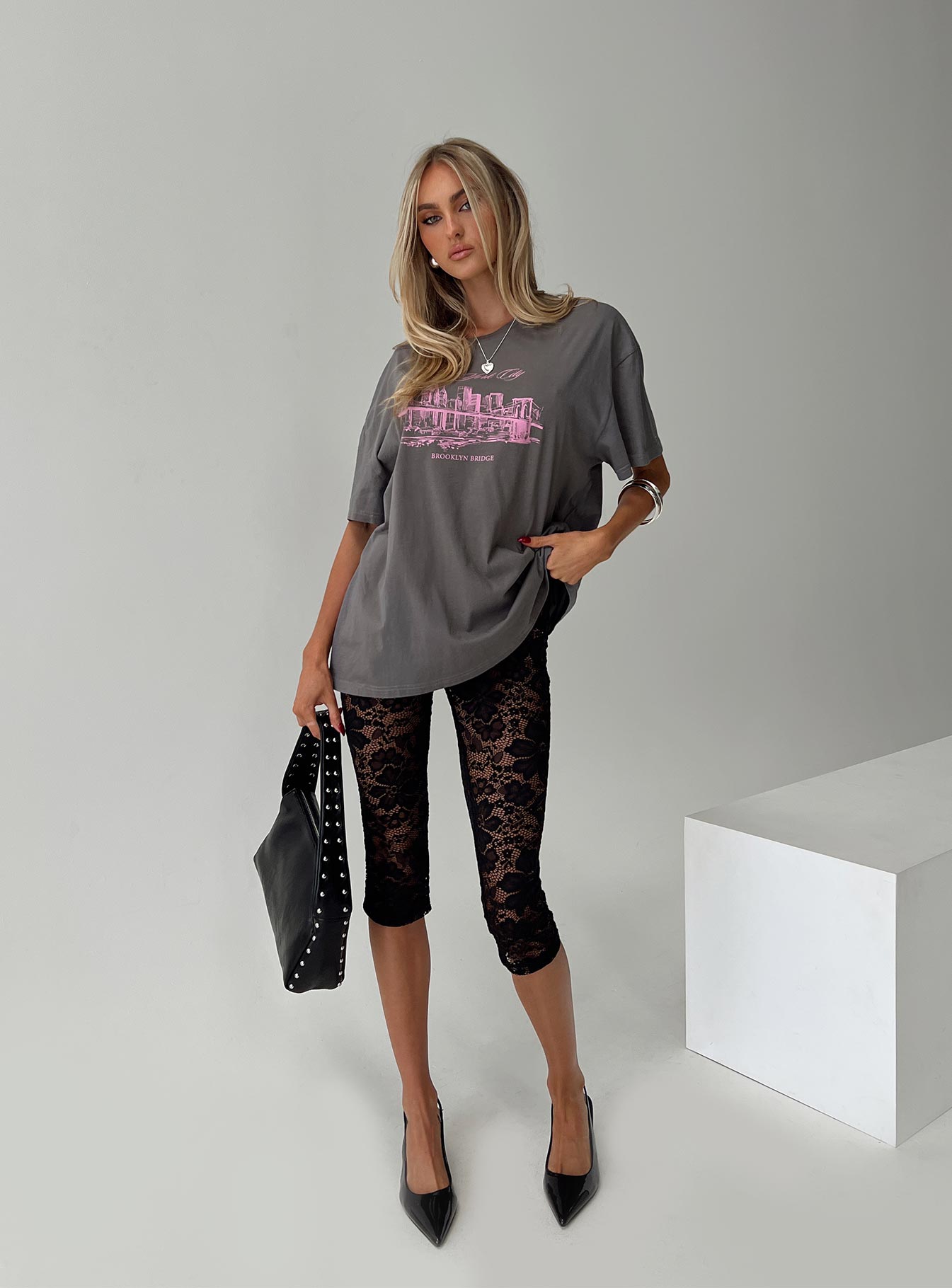 Brooklyn Bridge Tee Black - Image 8