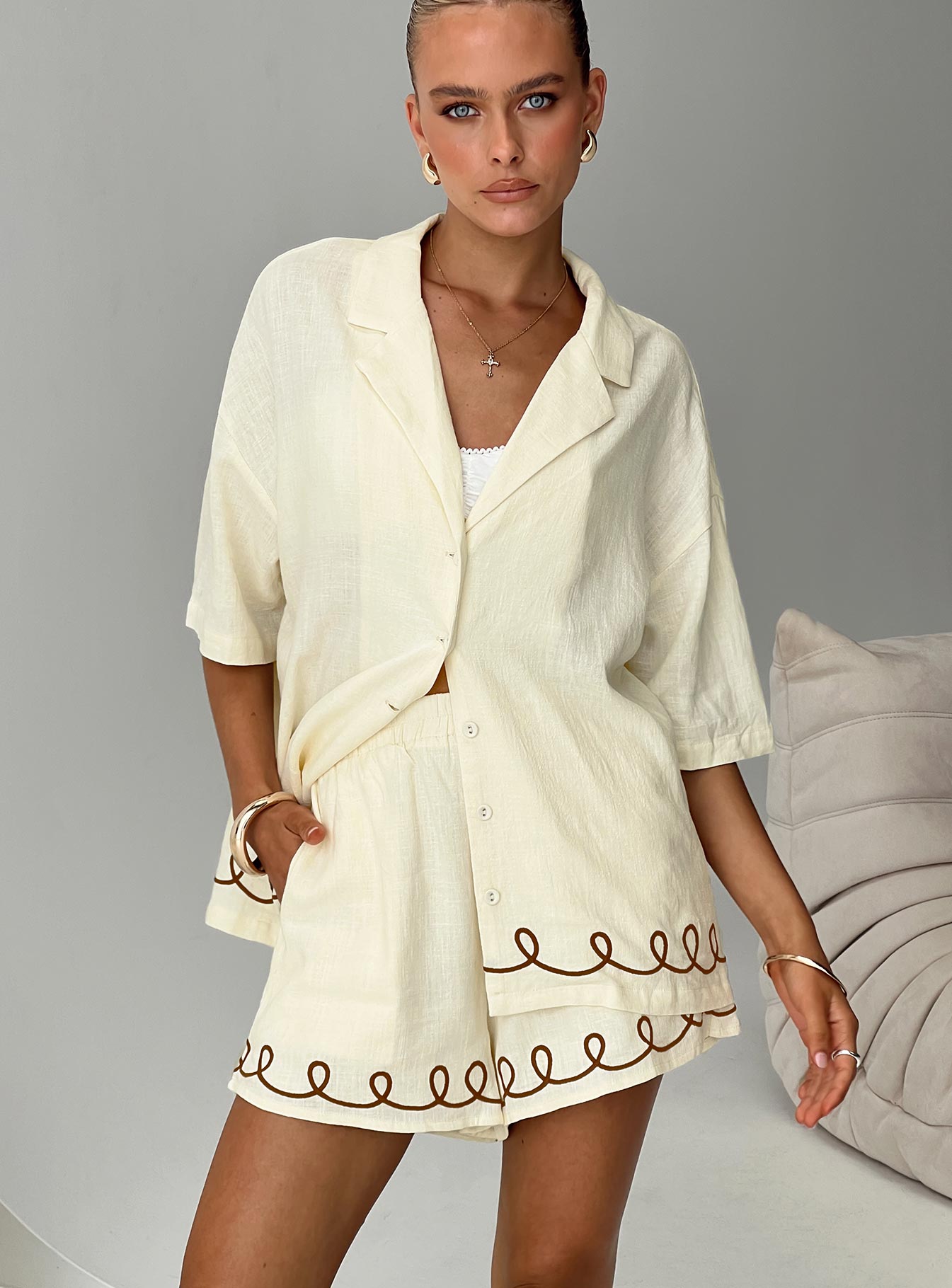 Jamari Linen Blend Shirt Cream / Brown - Image 9