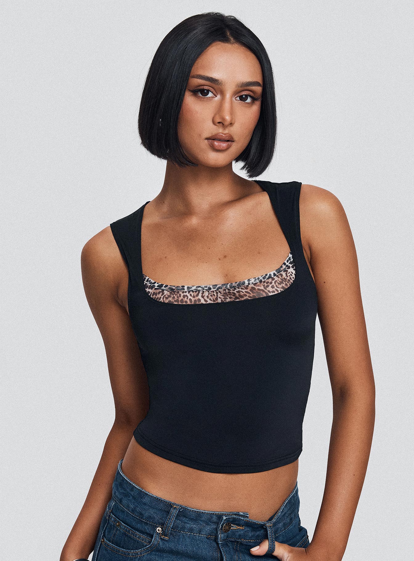 Xandi Top Black Leopard - Image 9