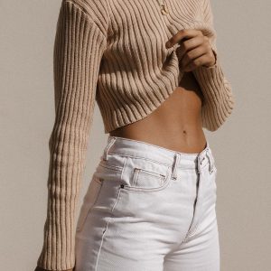 Alivia Cropped Sweater Beige