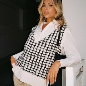 Ashton Sweater Vest White