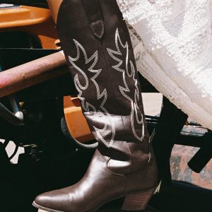 Billini Urson Boots Chocolate / White