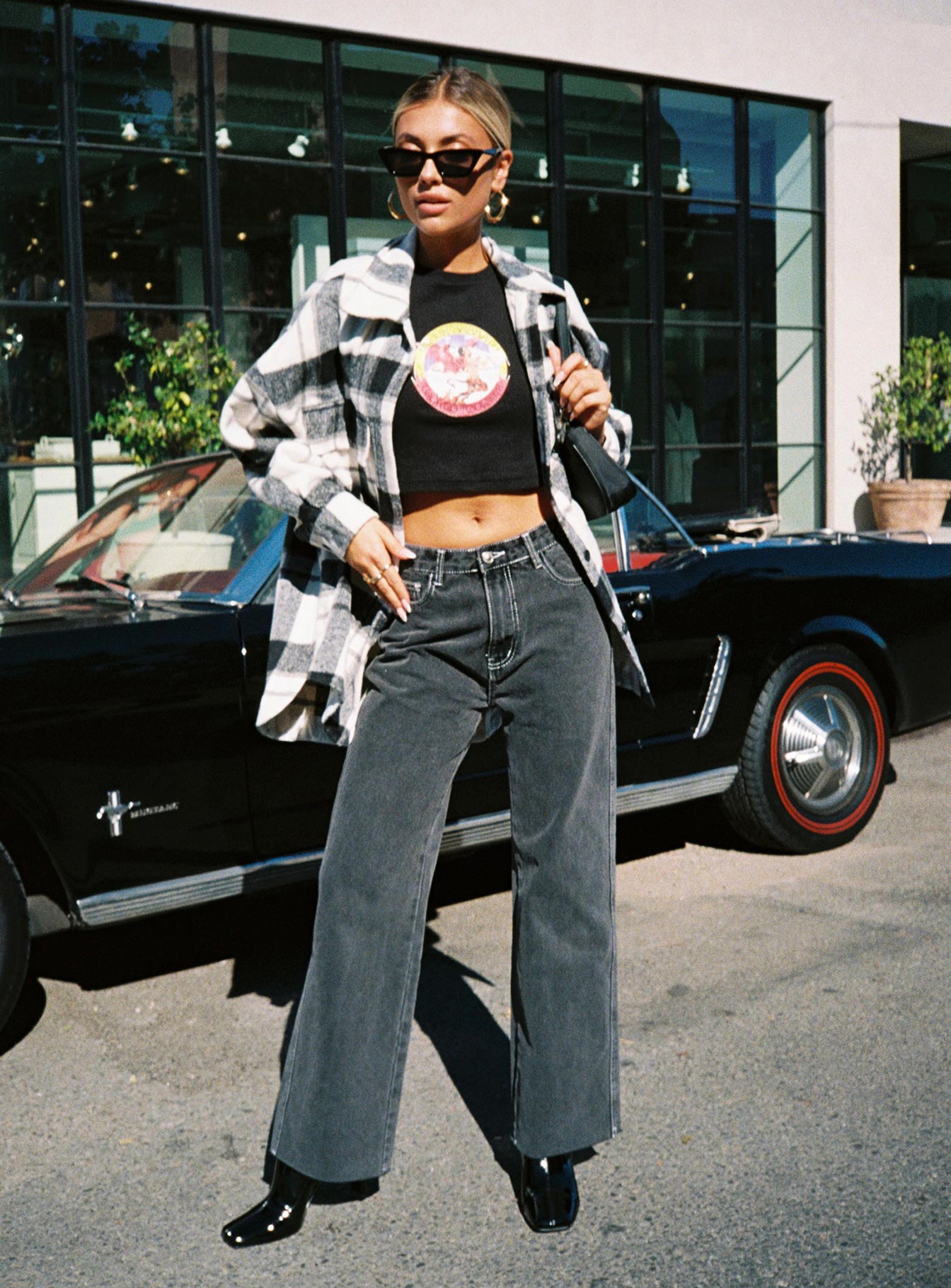 Boundless Denim Jeans Black - Image 6