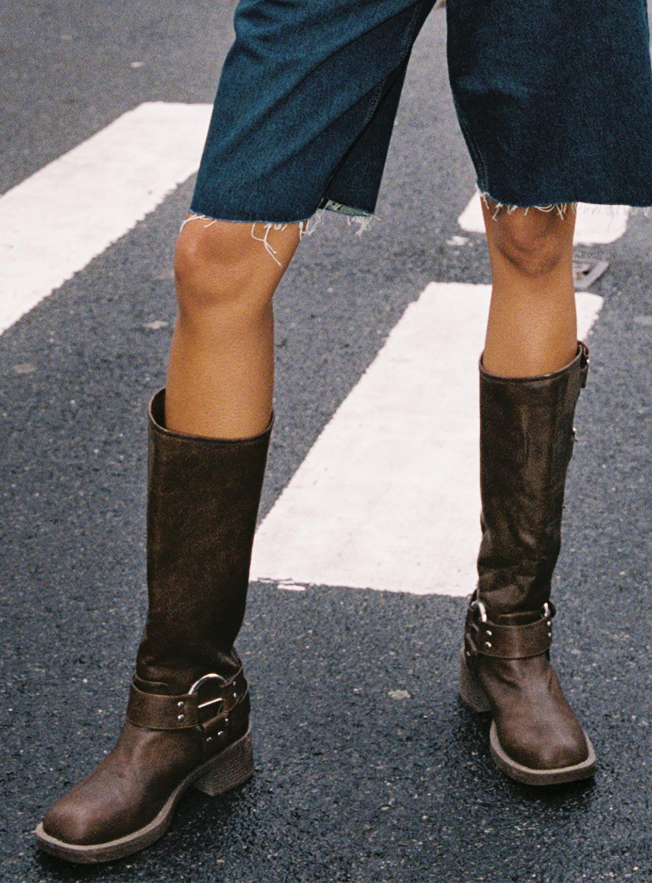 Buckle Down Boots Brown - Image 13