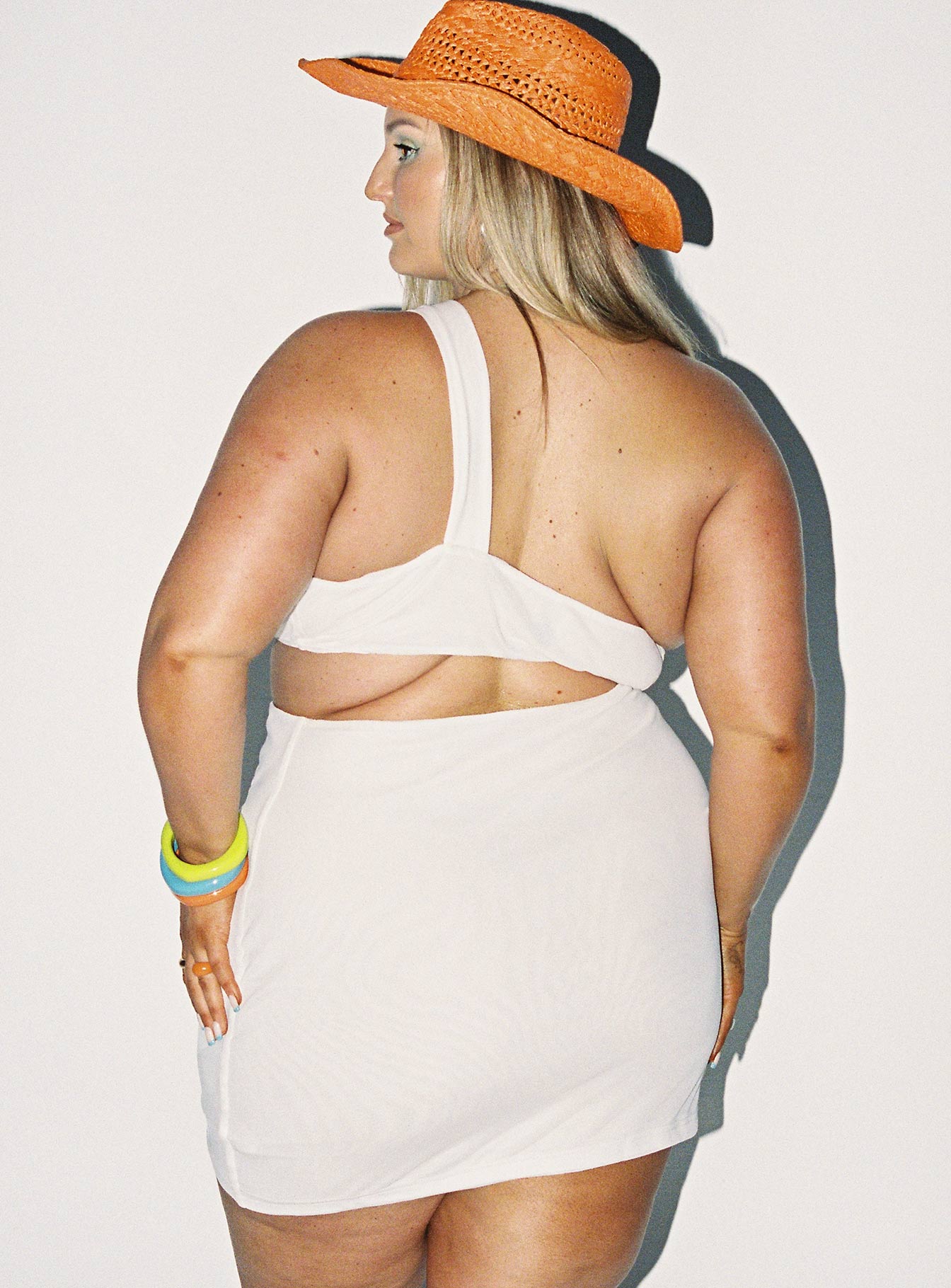 Greater Power Mini Dress White Curve - Image 5