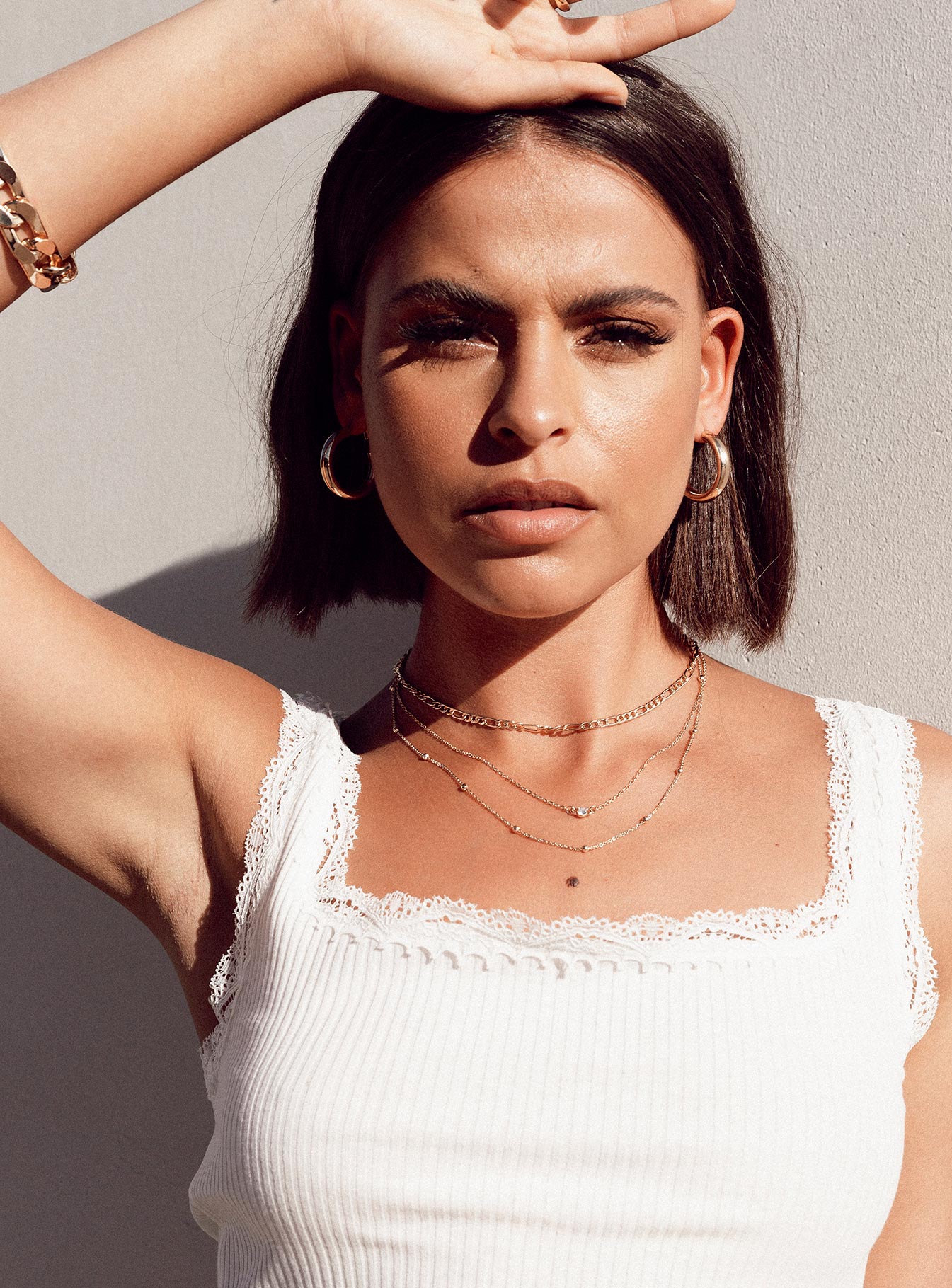 Elkie Dainty Necklace Set Gold - Image 4