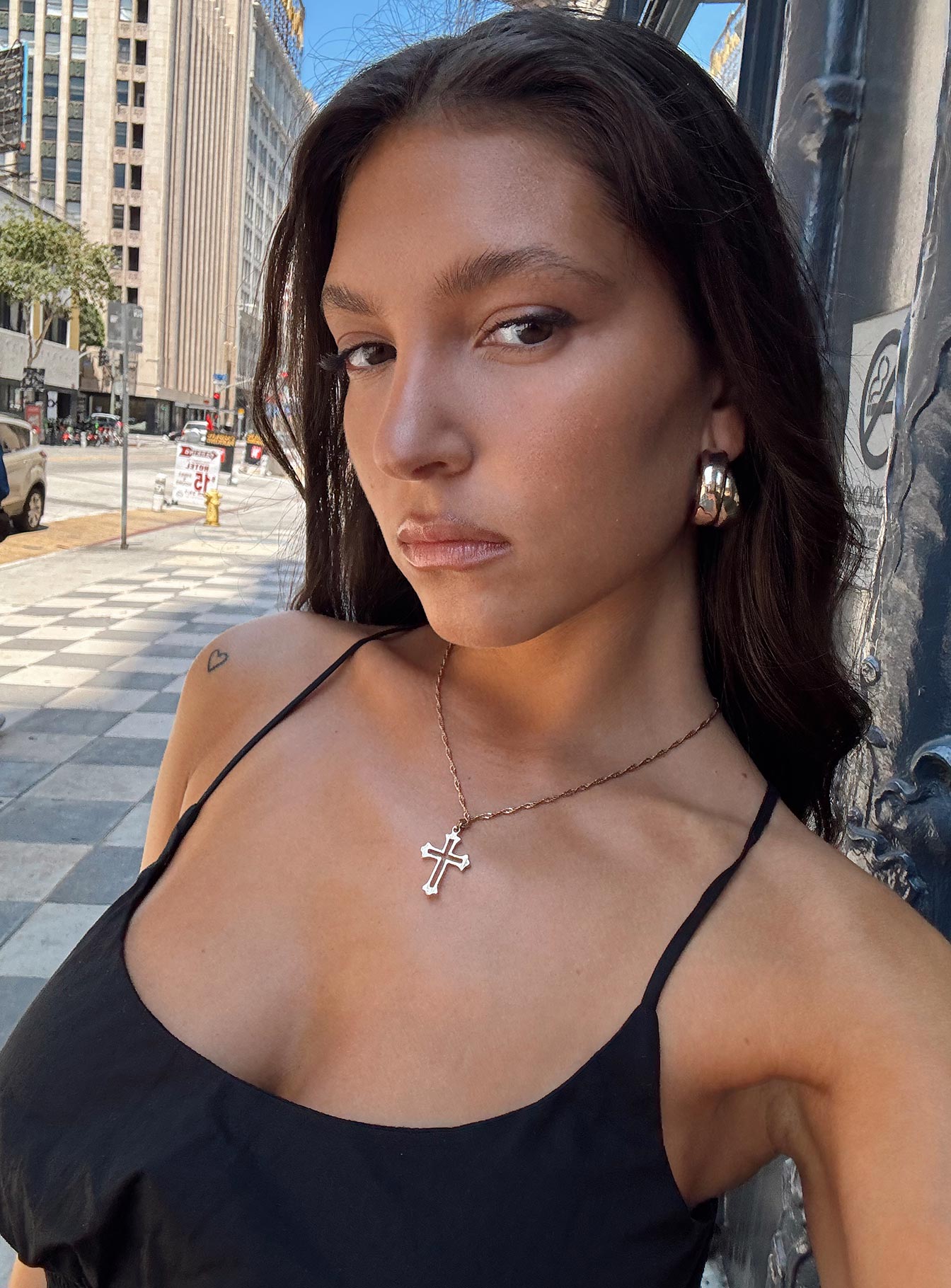 Elizondo Necklace Gold - Image 5