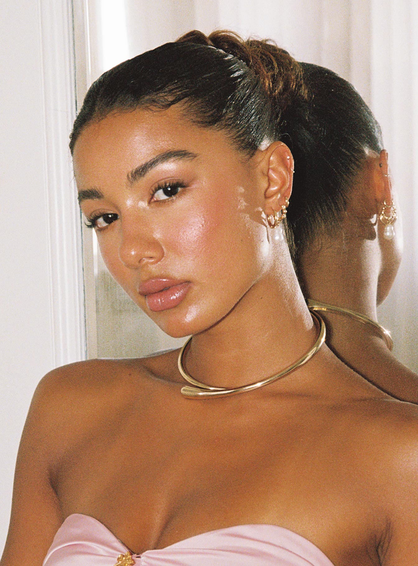 Feed The Fire Necklace Gold - Image 4