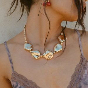 Graviete Necklace Gold