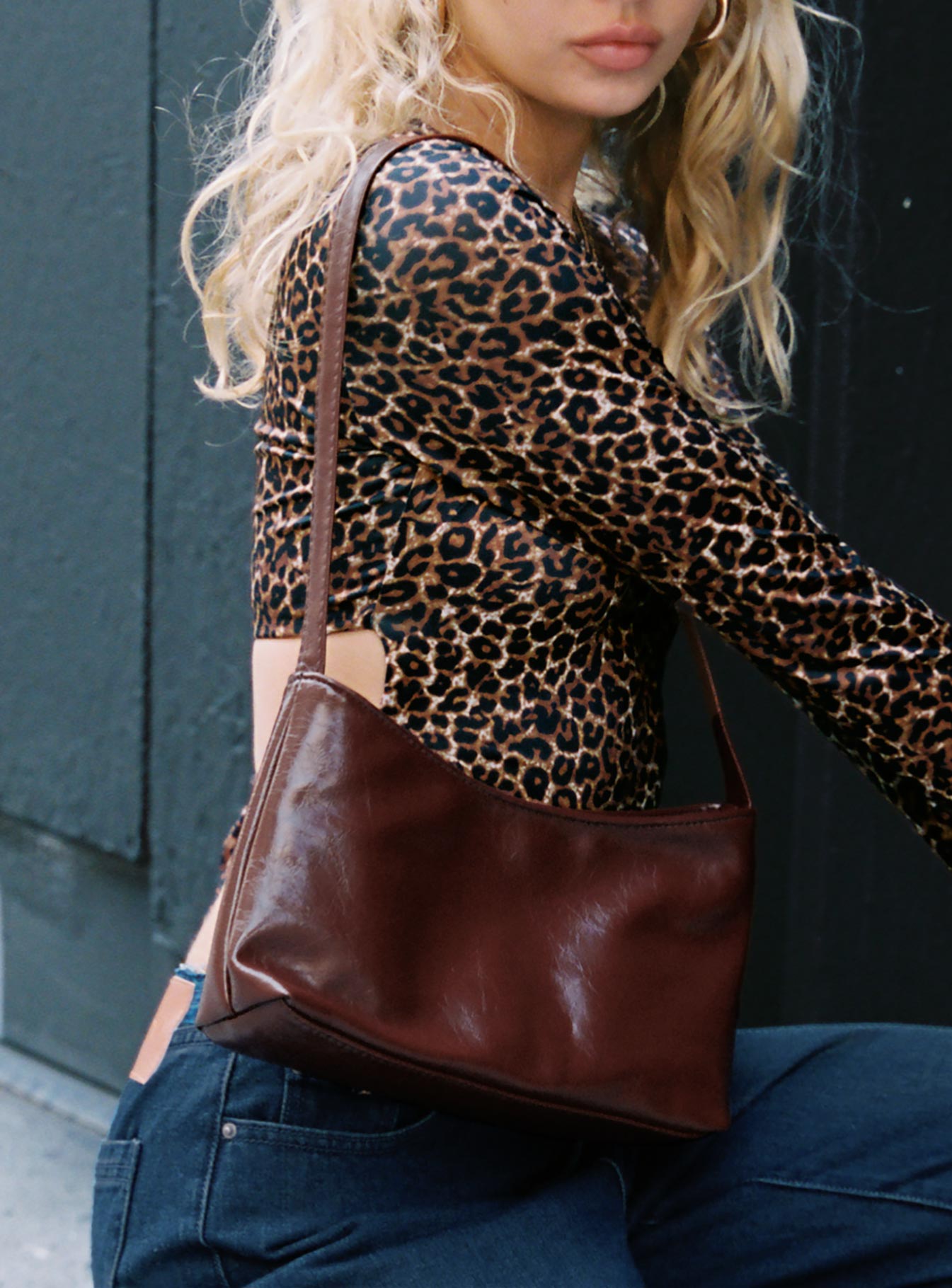 Miemie Shoulder Bag Brown - Image 6