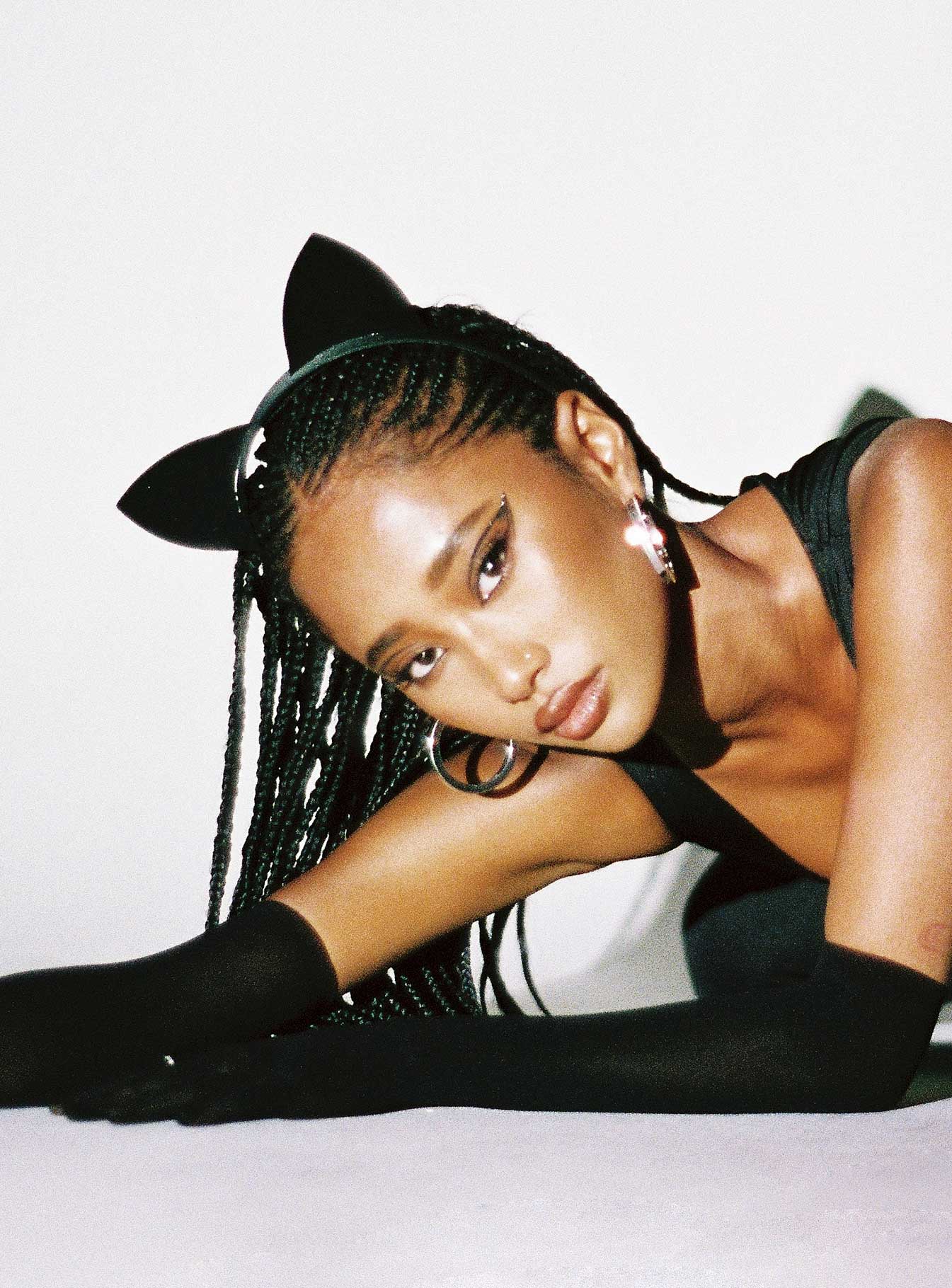 Reow Costume Headband Black - Image 3