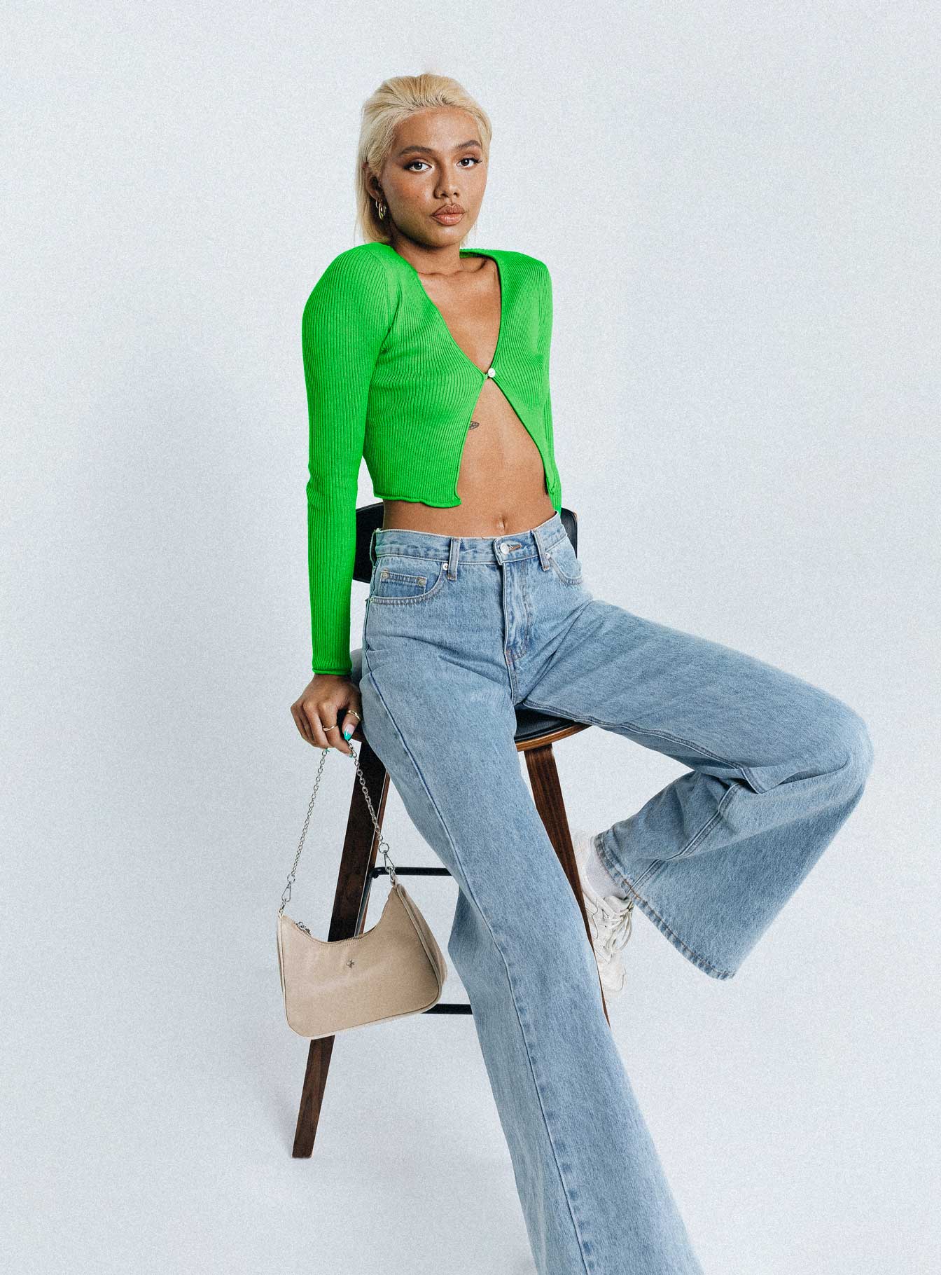 Vineyard Cardigan Green - Image 2