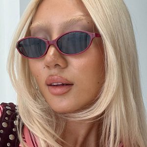 Wonderful World Sunglasses Plum