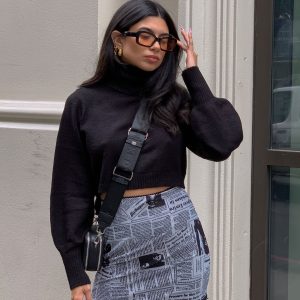 Zahara Cropped Turtleneck Sweater Black Petite