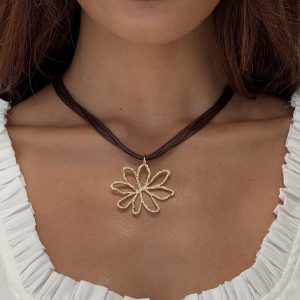 Sylvee Pendant Necklace Brown / Gold