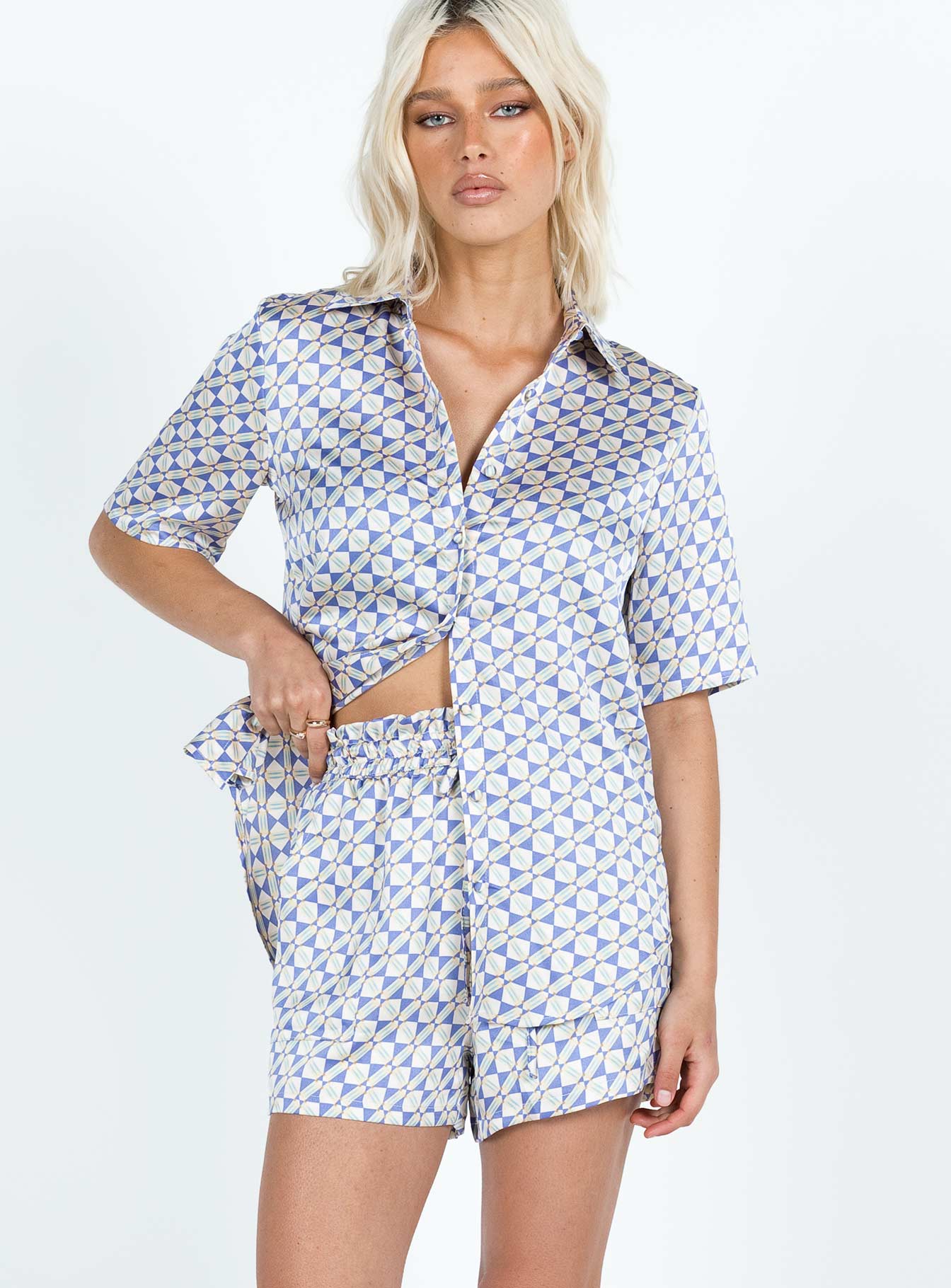 Gilda Shorts Blues Geo - Image 2