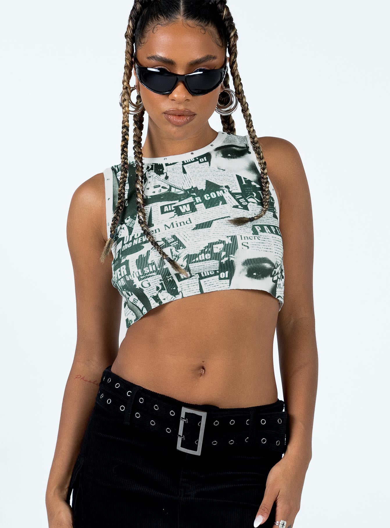 Garvie Newspaper Tank White - Image 2