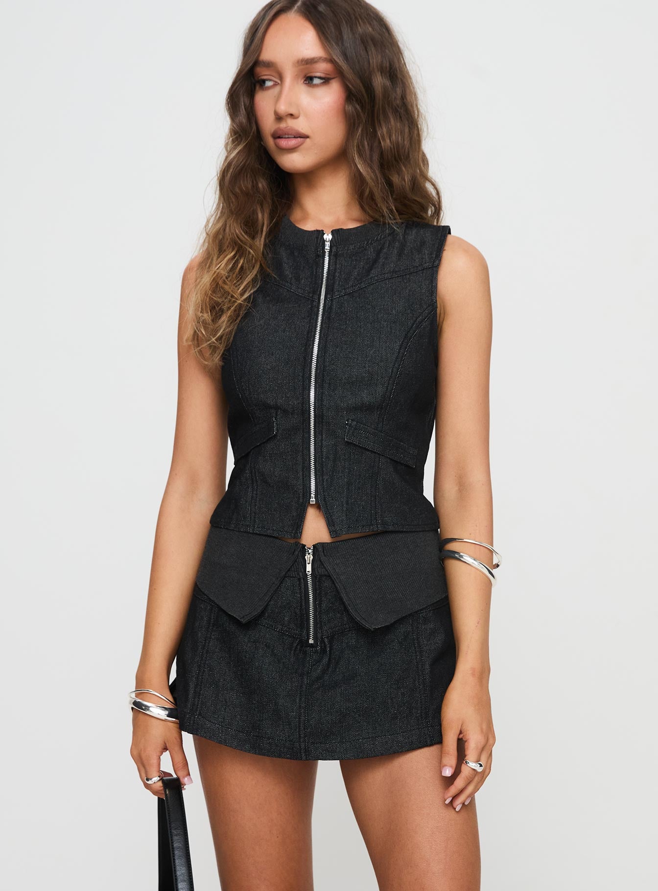 Isibel Skort Black - Image 2