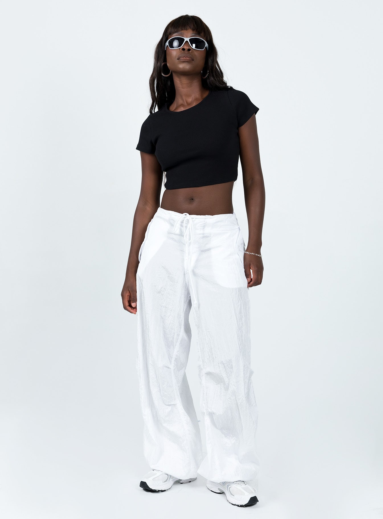 Classic Crop Tee Black - Image 3