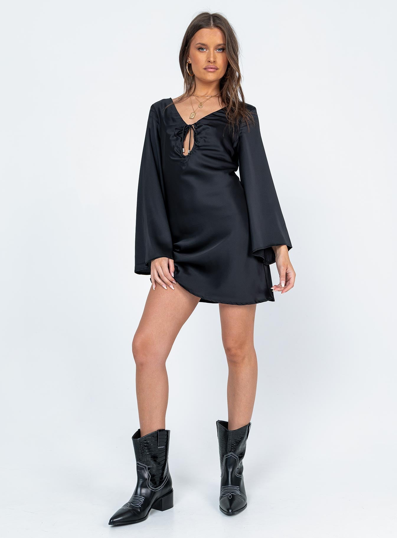 Easton Long Sleeve Mini Dress Black - Image 3