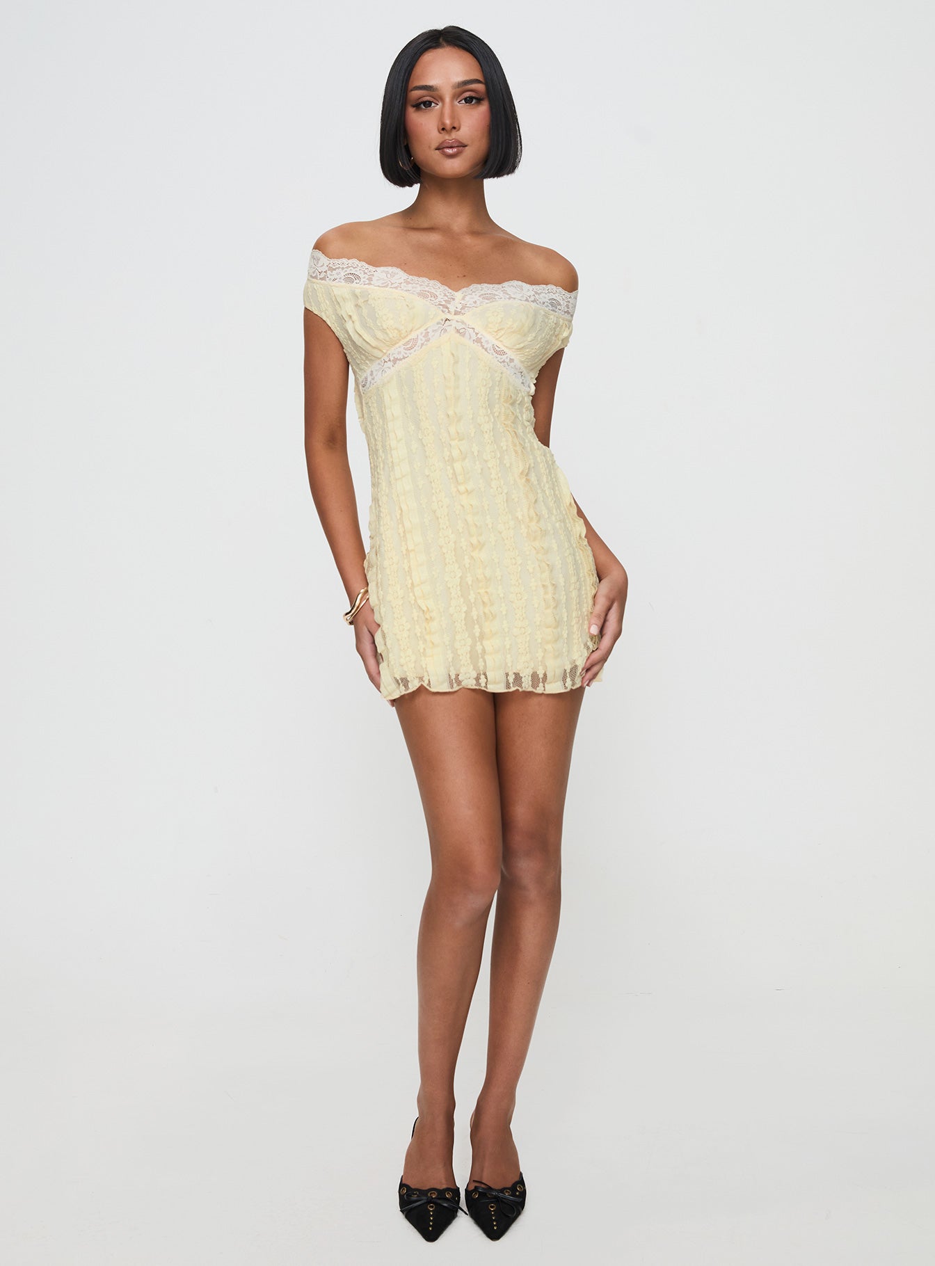Bonnin Off The Shoulder Lace Mini Dress Yellow - Image 3