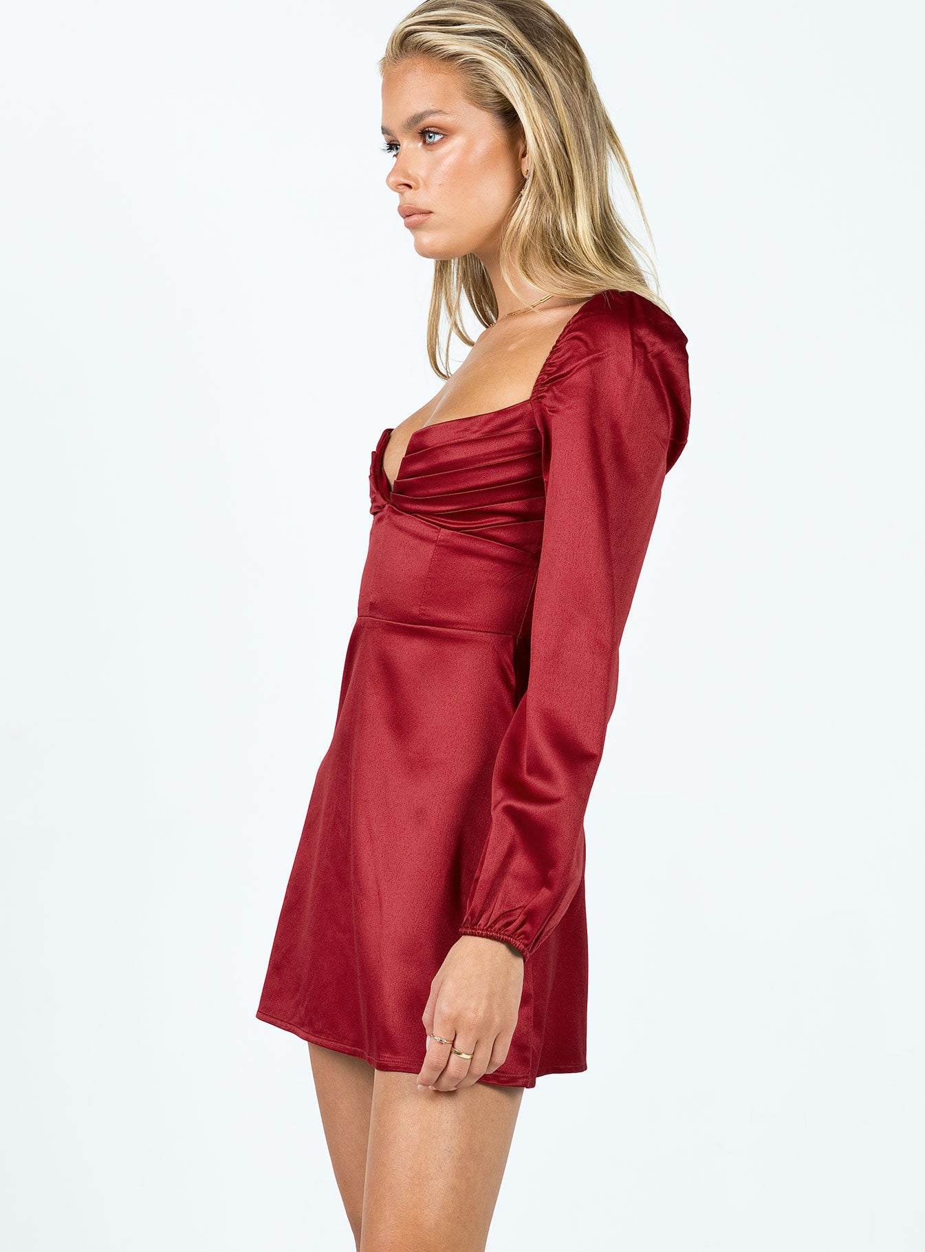Della Long Sleeve Mini Dress Burgundy - Image 4