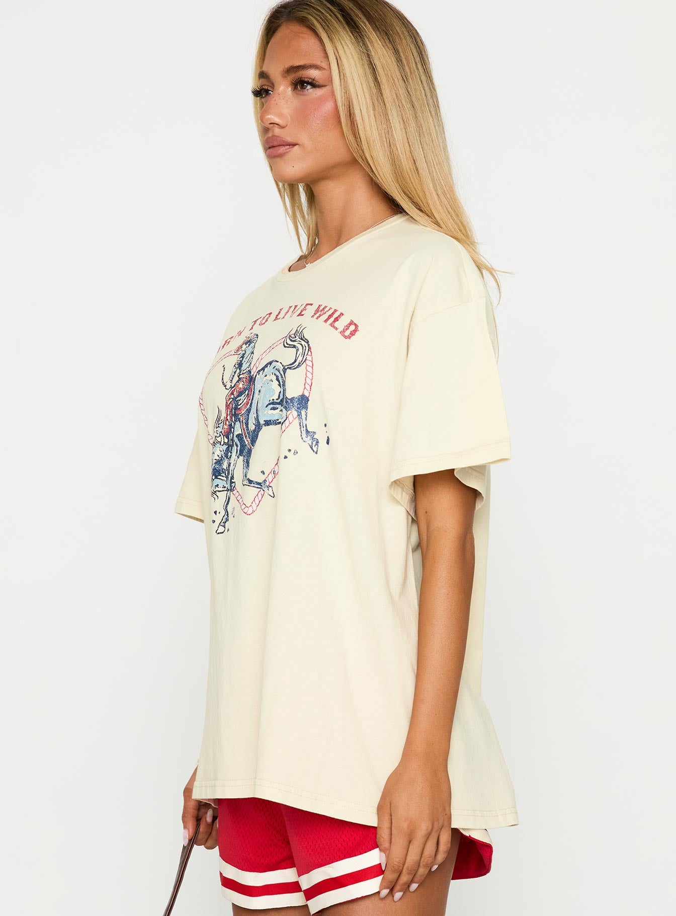 Born To Live Wild Graphic Top White - Image 3