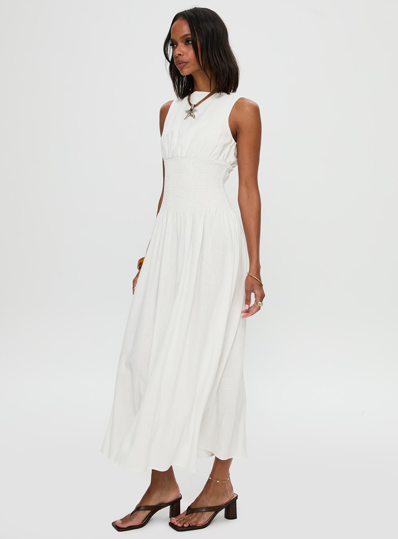 Lilienne Shirred Maxi Dress White - Image 4