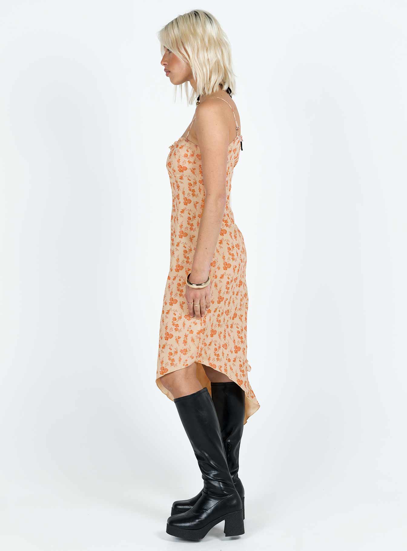 Ryansa Dress Peach - Image 4