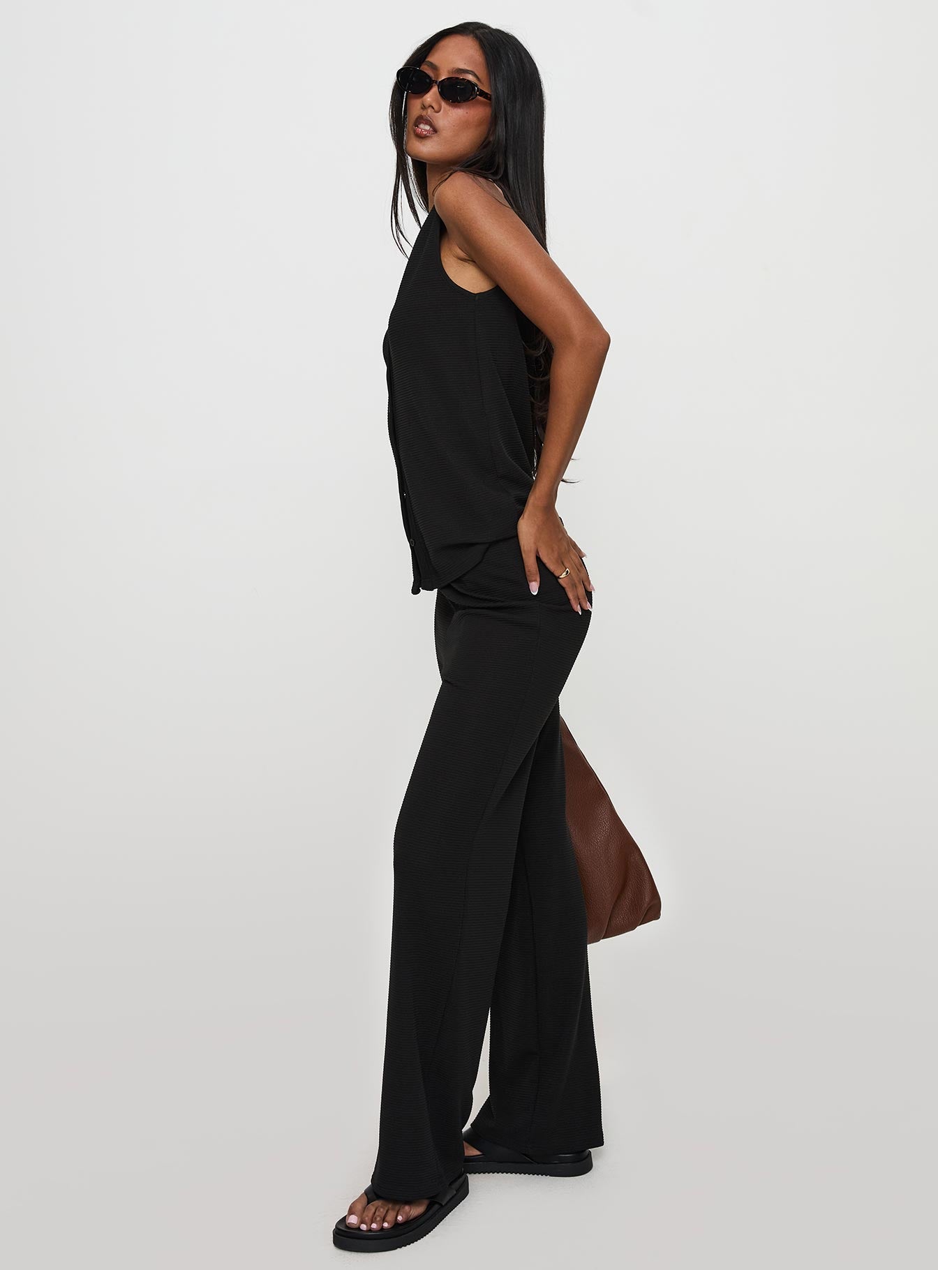 Annalie Set Black - Image 3