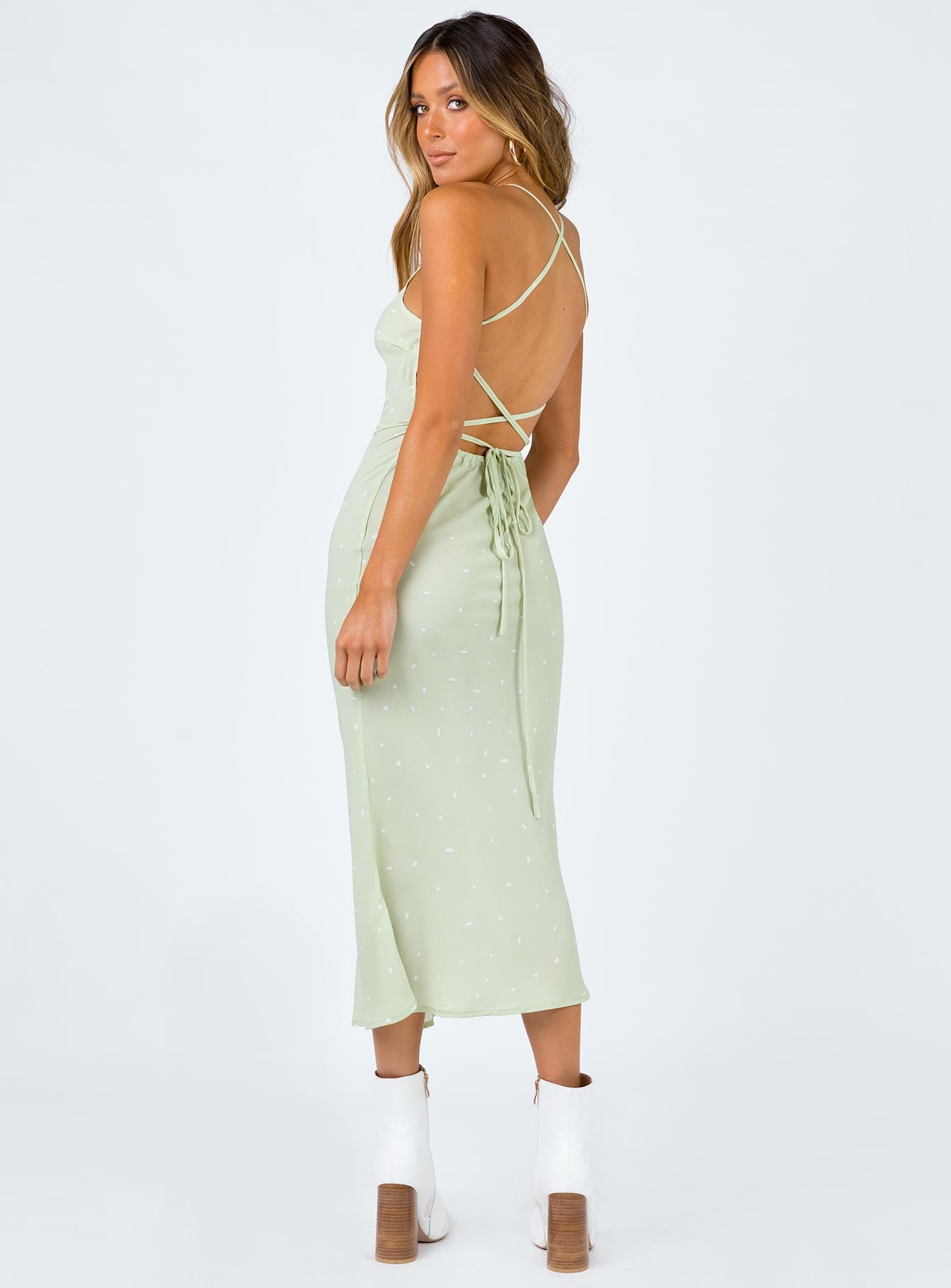 On Cloud Nine Midi Dress Green - Image 5