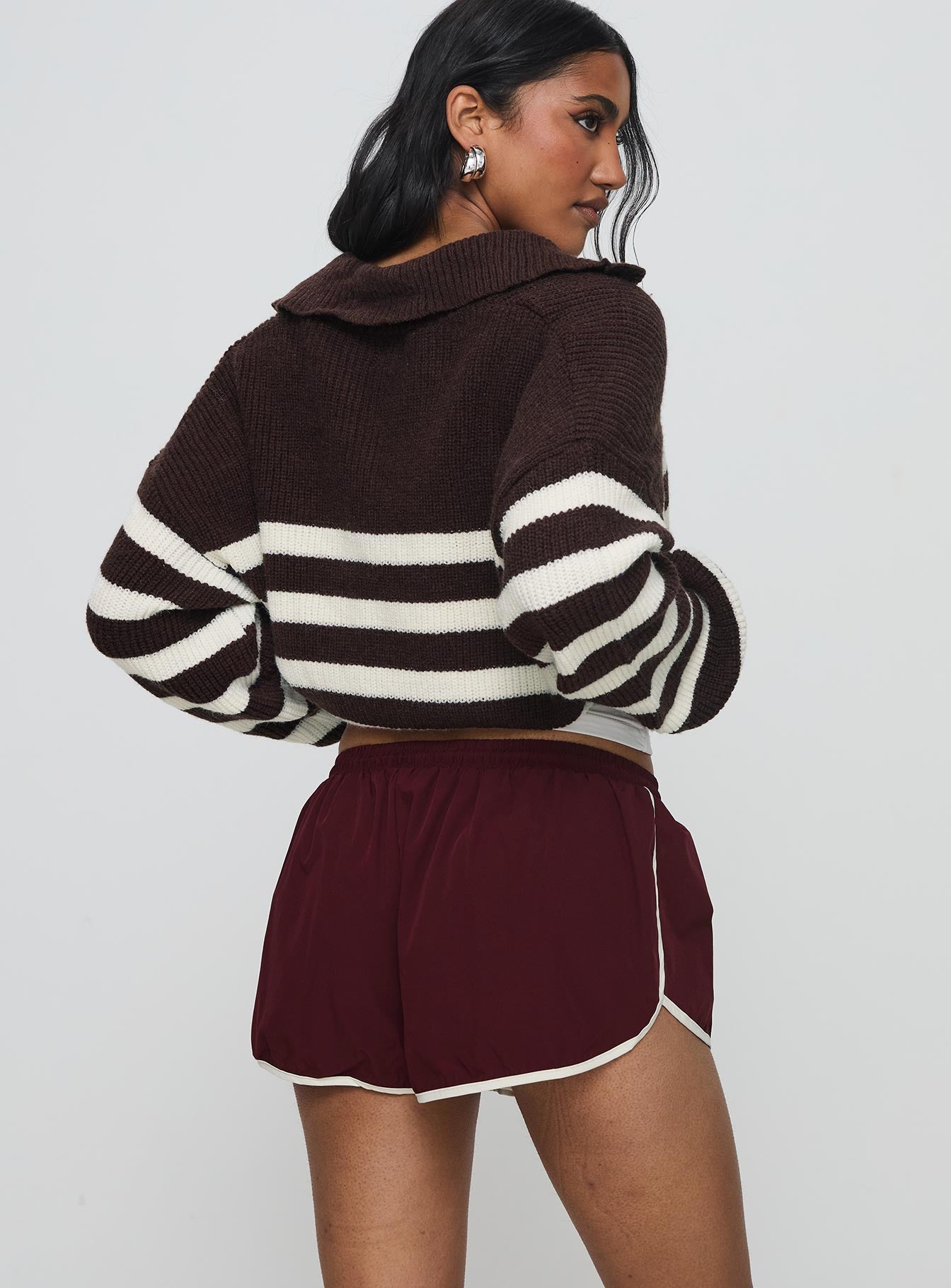 Moreton Shorts Wine - Image 7