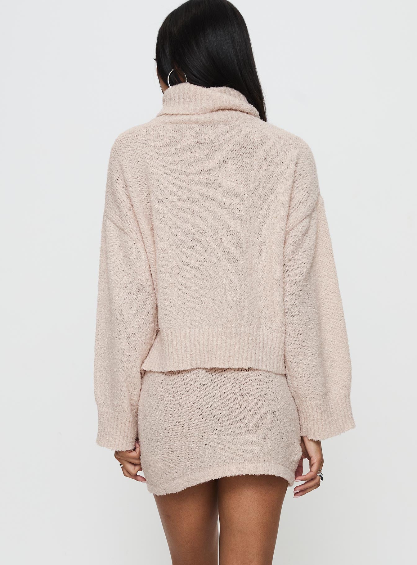 Isavella Set Beige - Image 5