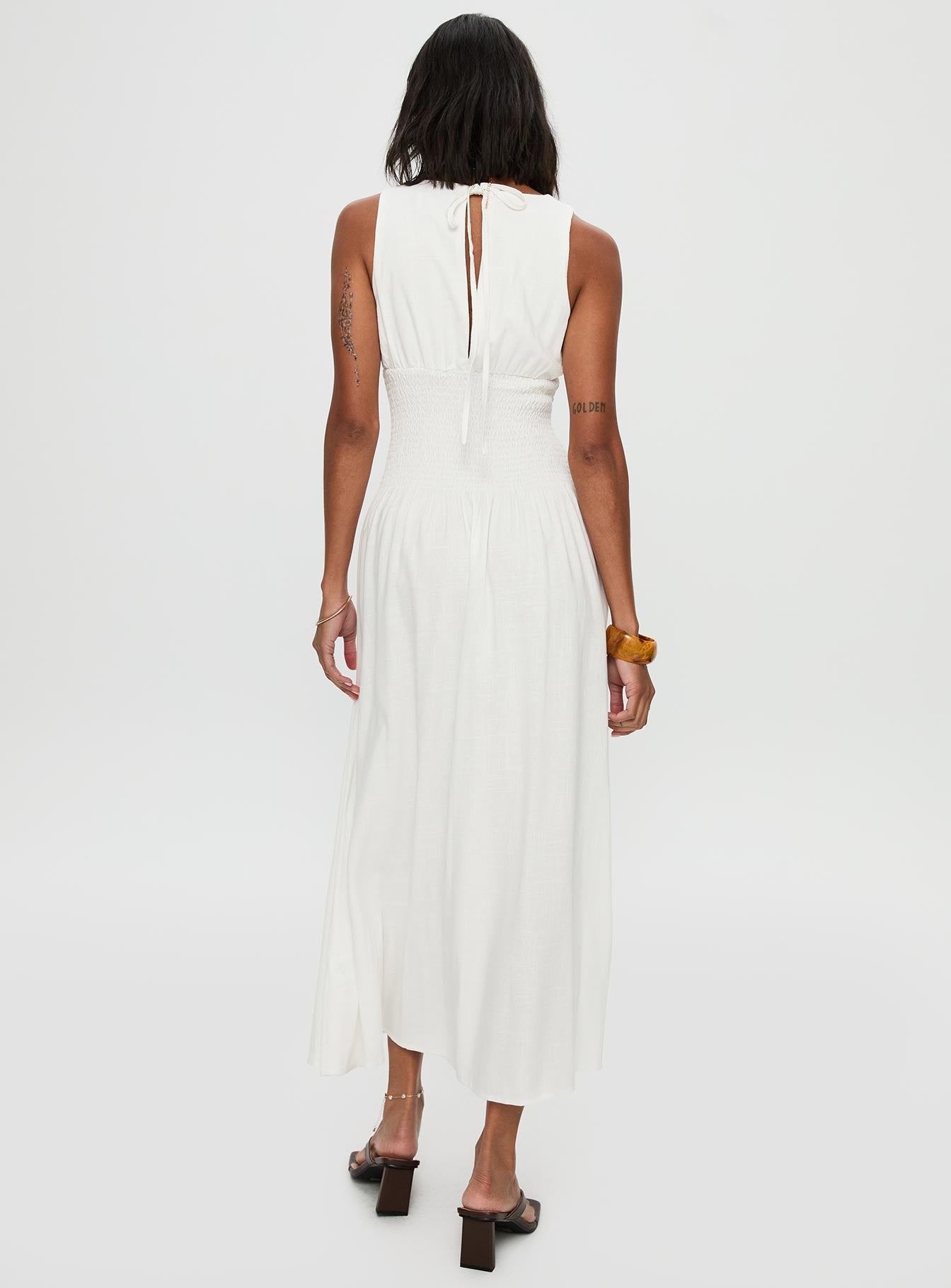 Lilienne Shirred Maxi Dress White - Image 5