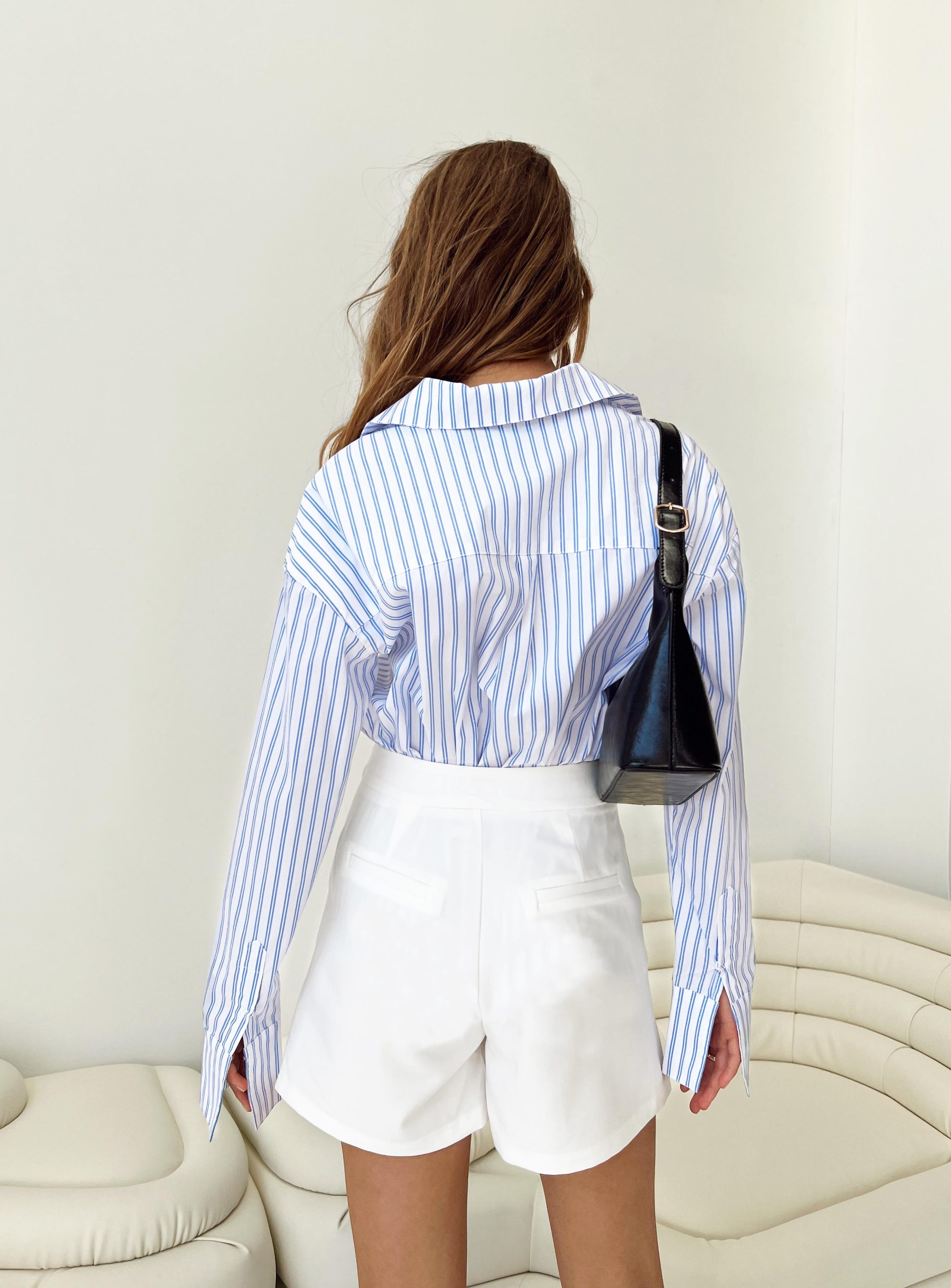 Sazan Shorts White - Image 6