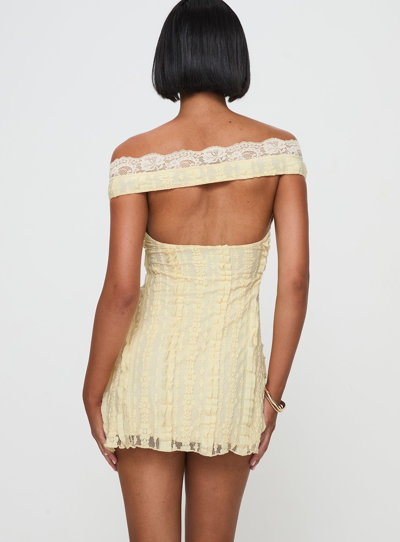 Bonnin Off The Shoulder Lace Mini Dress Yellow - Image 5