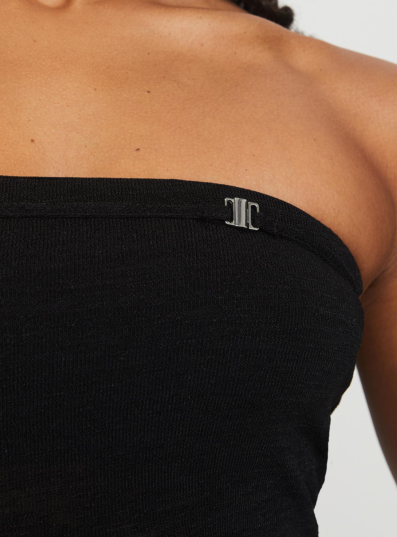 Chardonay Strapless Top Black - Image 5