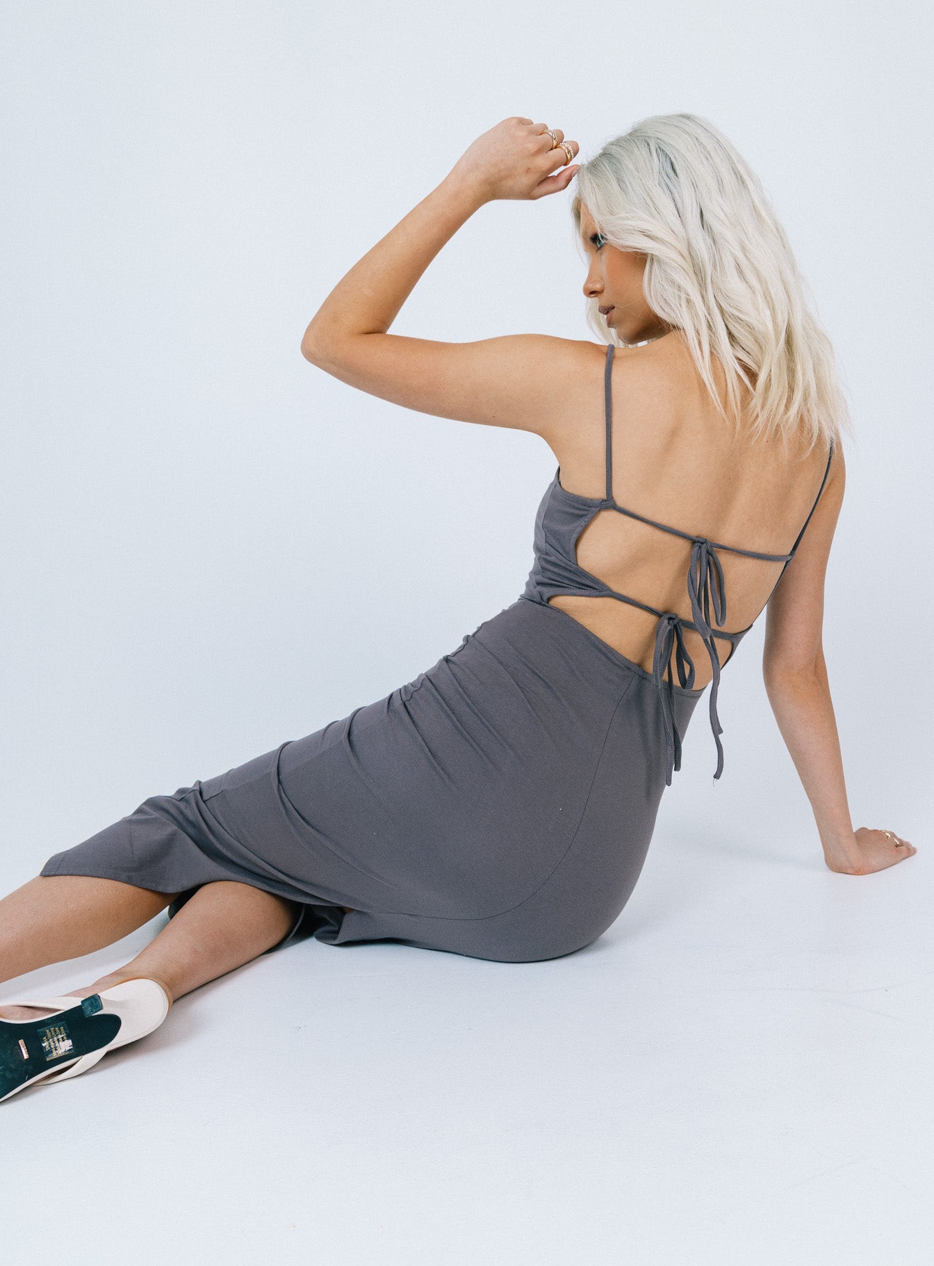 Elle Open Back Midi Dress Grey - Image 6