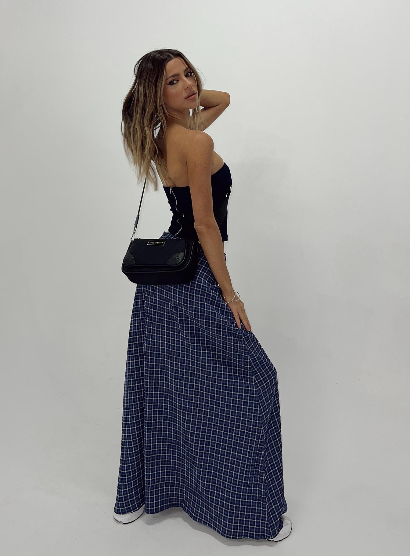 Janee Maxi Skirt Navy - Image 6