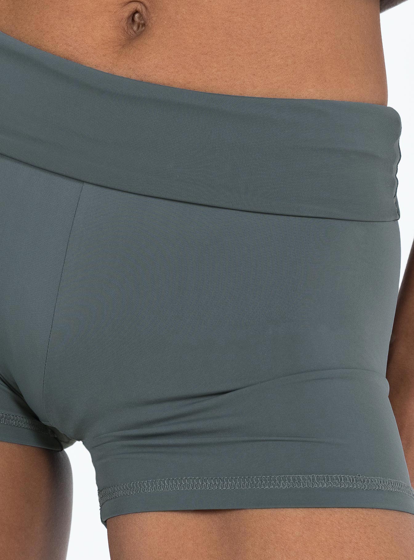 Flynn Shorts Slate - Image 6