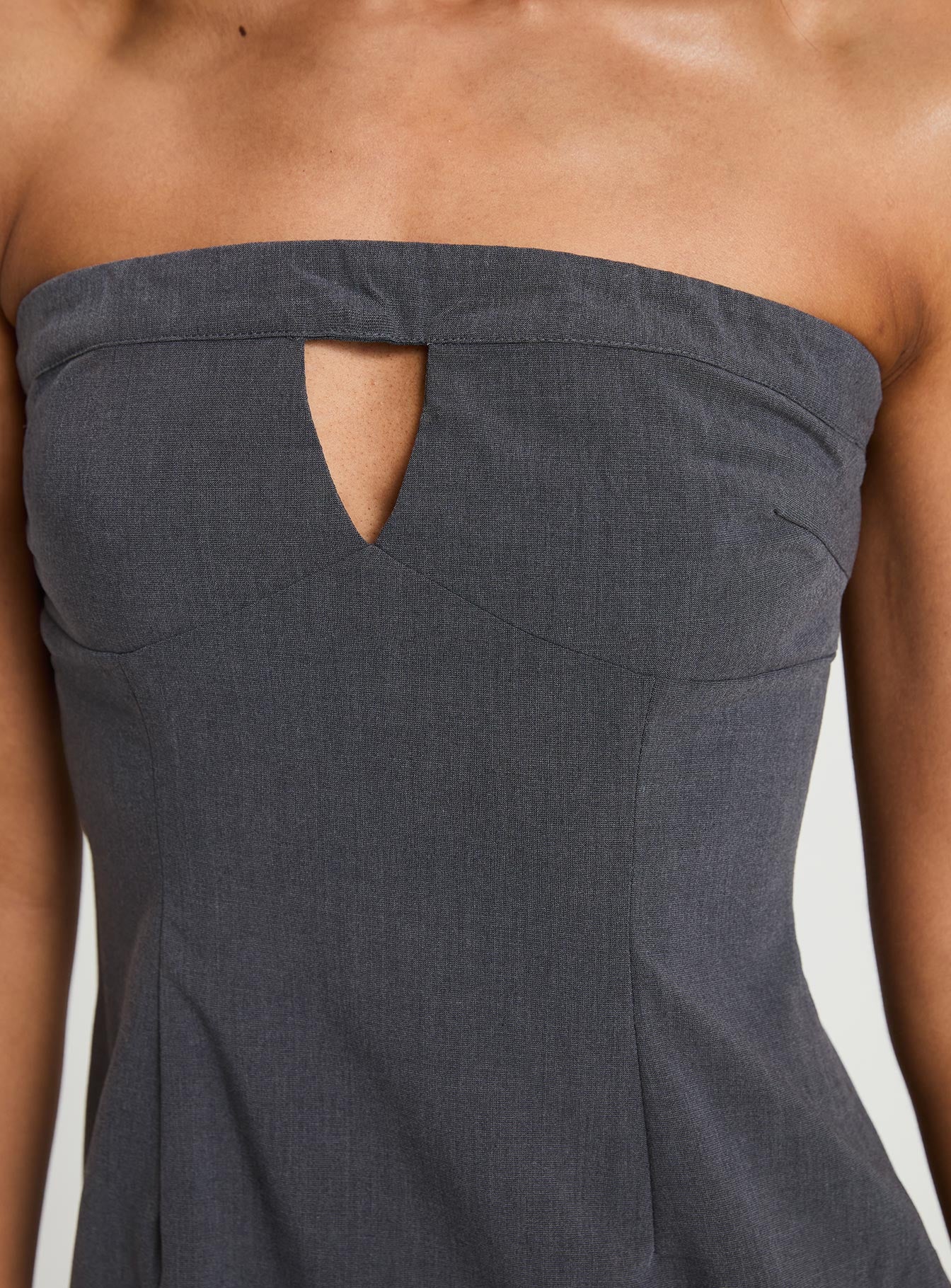 Gradwell Strapless Mini Dress Grey - Image 6