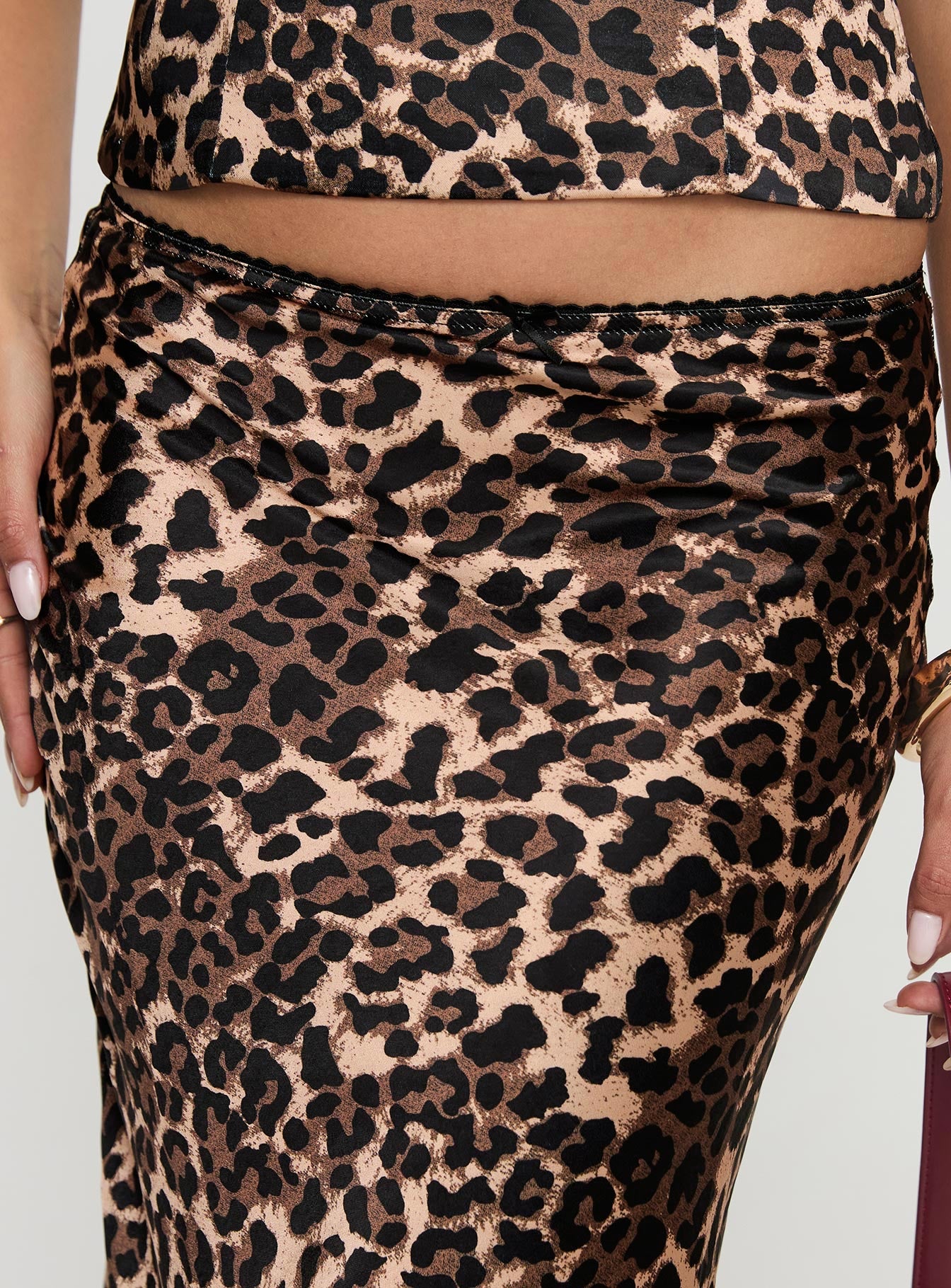 Enigmatic Maxi Skirt Leopard - Image 6
