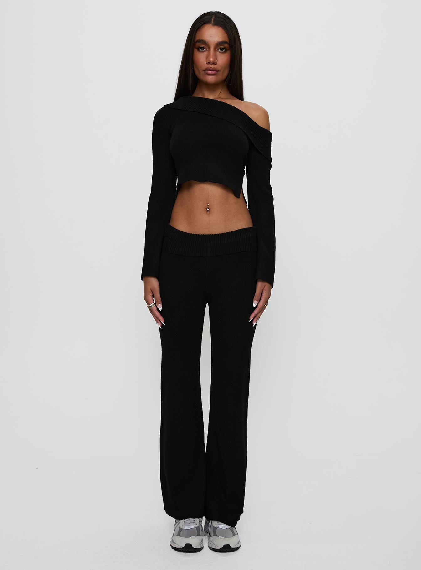 Sina Off The Shoulder Top Black - Image 7