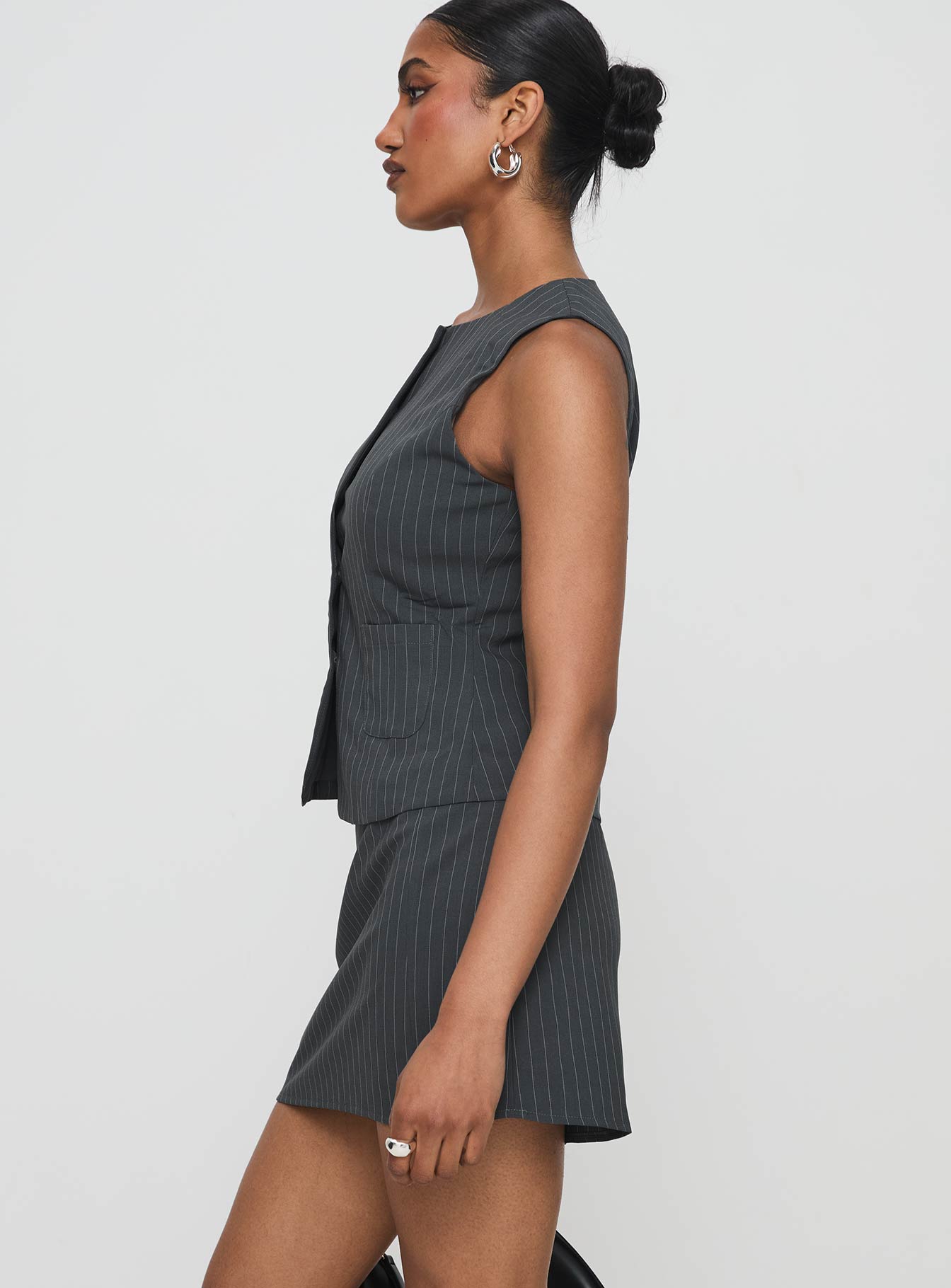 Legrasse Set Charcoal Pinstripe - Image 8