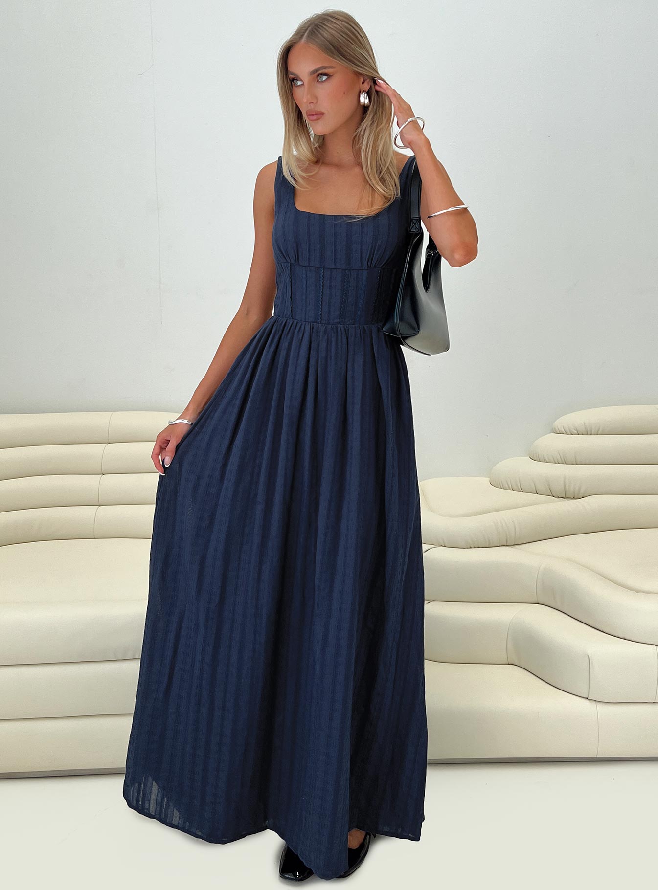 Lorinda Maxi Dress Navy - Image 8